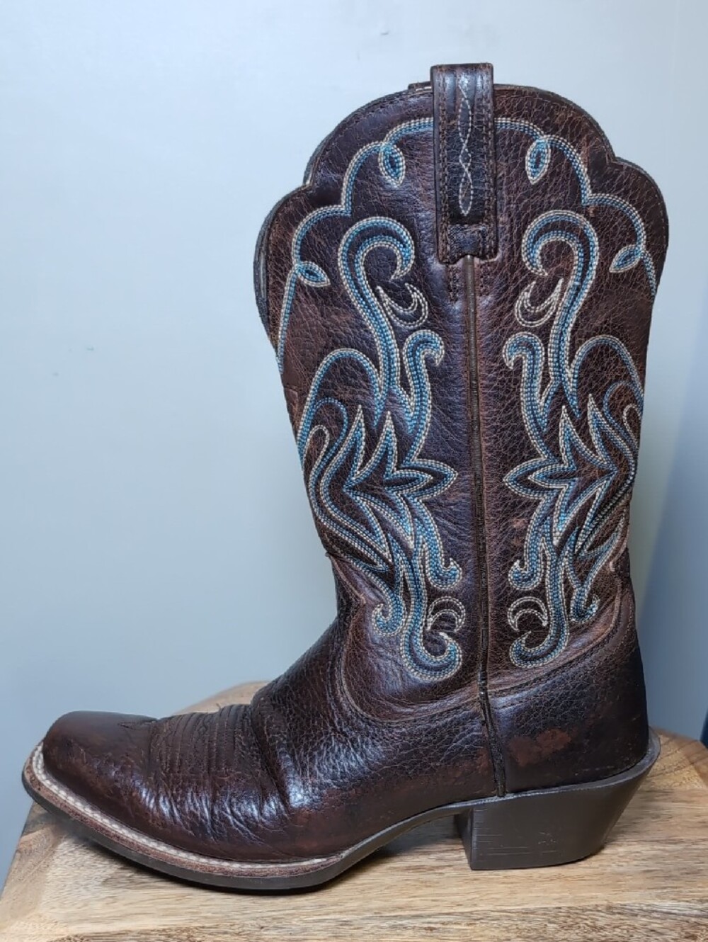 Ariat Legend Western Cowgirl Boots - Picture 4 of 13